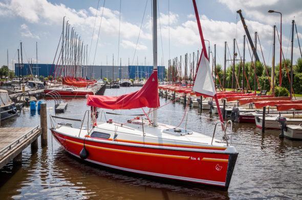 Fox 22 - Rent a yacht in Friesland- Ottenhome Heeg