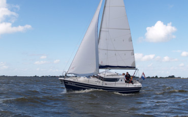 Sunhorse 25 zeilboot huren in Friesland